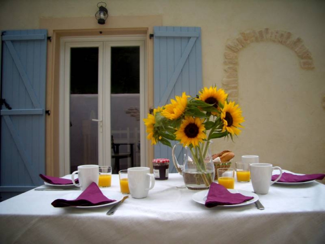 Self catering for 4 in Langedoc