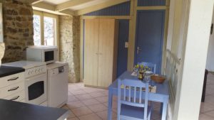 Bergerie-kitchen-2